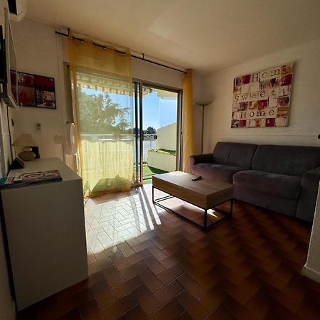 Beau Studio Climatise Face A La Mer La Ciotat Exterior photo